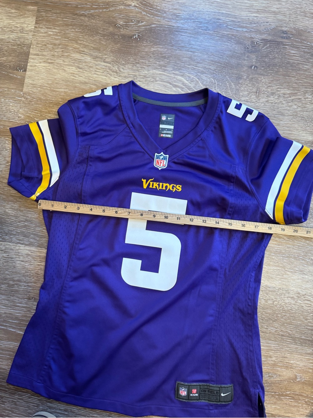 NFL Purple Minnesota Vikings Bridgewater 5 Nike Football Jersey - Sz M - NEW - Picture 6 of 14